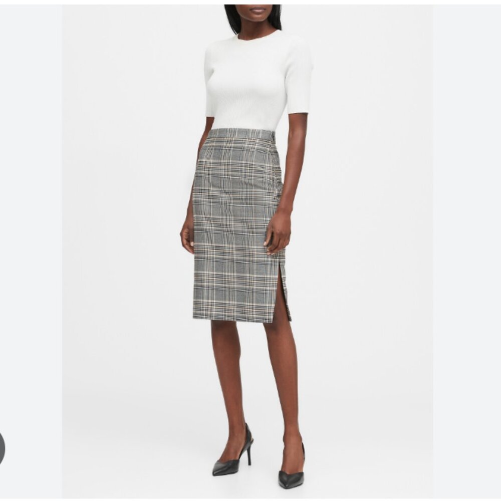 Like New- Banana Republic PLAID PENCIL SKIRT